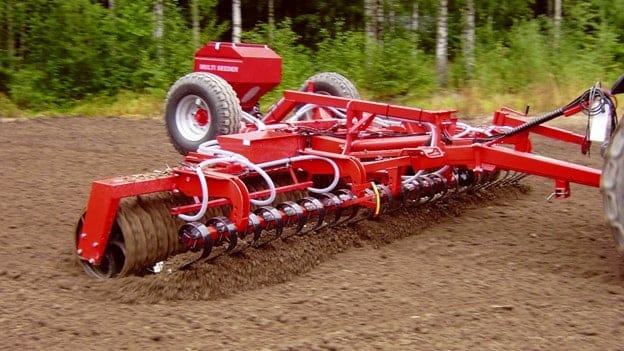 Rodillo Tip-Roller de HE-VA. Ruleando y sembrando Nueva-casa-grande