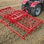 Rastra rápida y rentable para rastrojos Top-Strigle